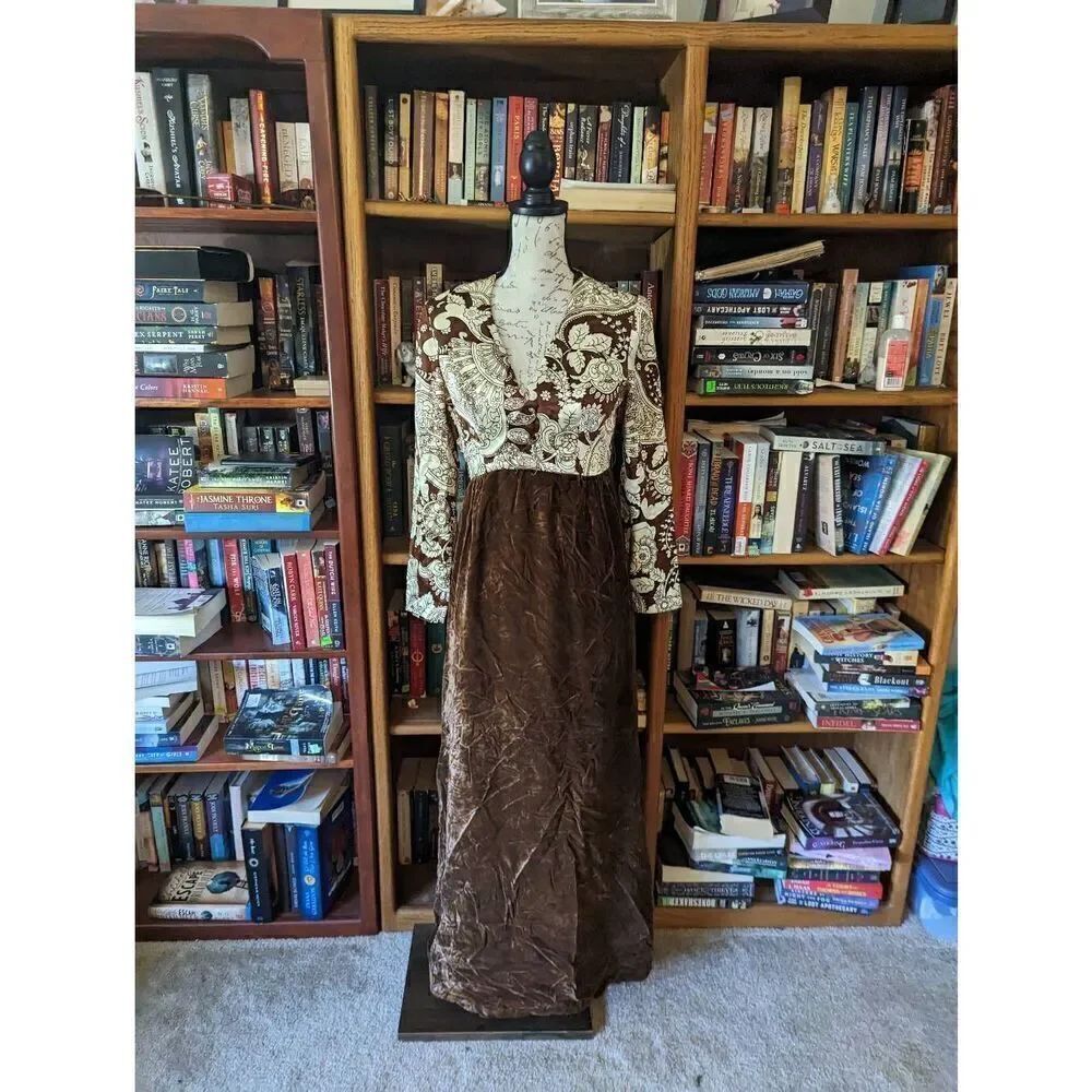 Vintage carols of California 70s satin and brown velvet maxi gown euc sz small